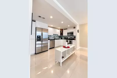 19370 Collins Ave #1112, Sunny Isles Beach, FL 33160 - Photo 5