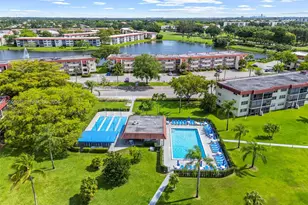 9820 S Hollybrook Lake Dr, Pembroke Pines, FL 33025 - Photo 31