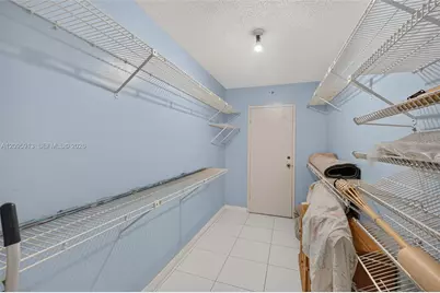 1833 S Ocean Dr #1202, Hallandale Beach, FL 33009 - Photo 37