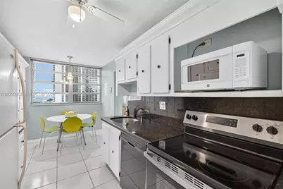 1833 S Ocean Dr #1202, Hallandale Beach, FL 33009 - Photo 27