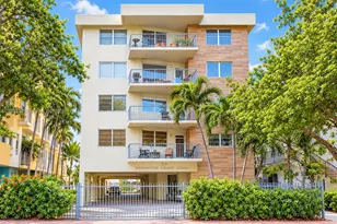220 Washington Ave, Miami Beach, FL 33139 - Photo 1
