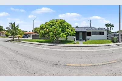 331 W 40th Pl, Hialeah, FL 33012 - Photo 29