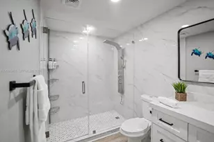 331 W 40th Pl, Hialeah, FL 33012 - Photo 19