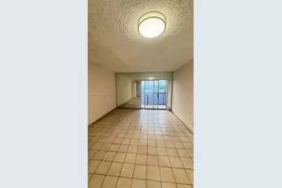 3640 NW 9th St #405, Miami, FL 33125 - Photo 11