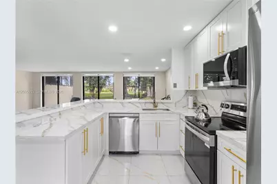 3325 Torremolinos Ave #C-44, Doral, FL 33178 - Photo 11