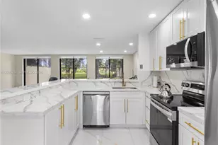 3325 Torremolinos Ave, Doral, FL 33178 - Photo 11