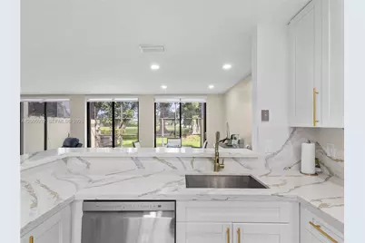 3325 Torremolinos Ave #C-44, Doral, FL 33178 - Photo 13