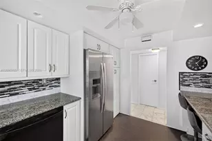1000 Parkview Dr, Hallandale Beach, FL 33009 - Photo 19