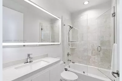900 Brickell Key Blvd #1901, Miami, FL 33131 - Photo 37