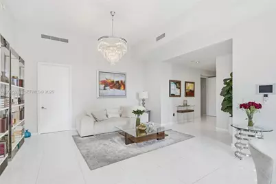 900 Brickell Key Blvd #1901, Miami, FL 33131 - Photo 13