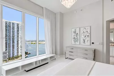 900 Brickell Key Blvd #1901, Miami, FL 33131 - Photo 29
