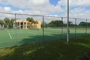 110 Meadows Cir, Boynton Beach, FL 33436 - Photo 29