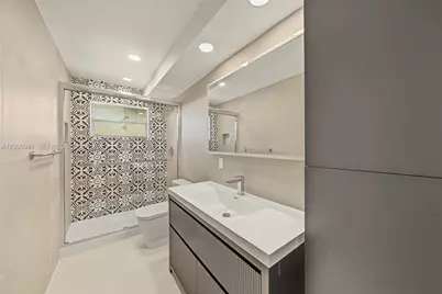 1750 W 46th St #437, Hialeah, FL 33012 - Photo 9