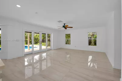 13840 SW 74th Ave, Palmetto Bay, FL 33158 - Photo 5