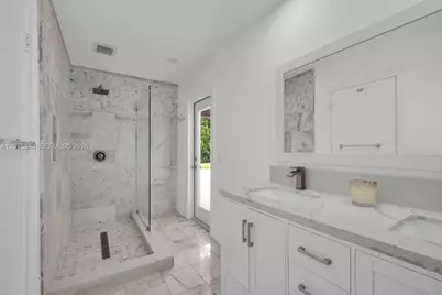 13840 SW 74th Ave, Palmetto Bay, FL 33158 - Photo 23