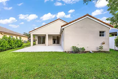 815 Falling Water Rd, Weston, FL 33326 - Photo 31