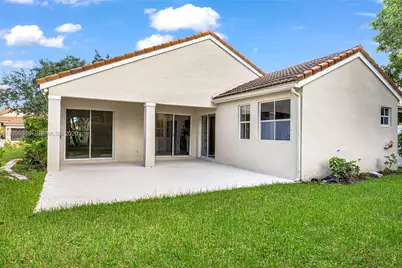 815 Falling Water Rd, Weston, FL 33326 - Photo 29