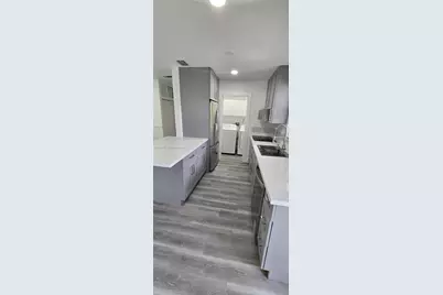 320 N 70th Ter, Hollywood, FL 33024 - Photo 3