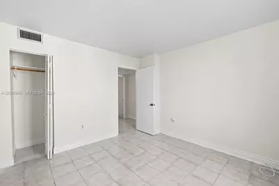 2780 NE 183rd St #1207, Aventura, FL 33160 - Photo 15