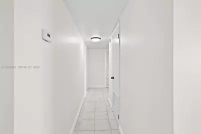2780 NE 183rd St #1207, Aventura, FL 33160 - Photo 7