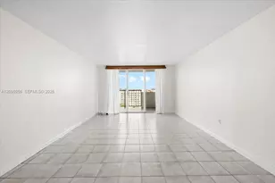2780 NE 183rd St, Aventura, FL 33160 - Photo 5