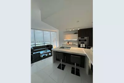 851 NE 1st Ave #1404, Miami, FL 33132 - Photo 1