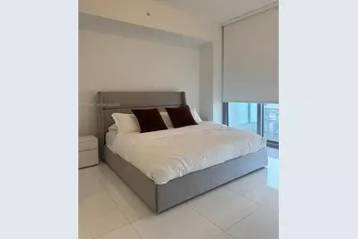 851 NE 1st Ave #1404, Miami, FL 33132 - Photo 11