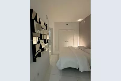 851 NE 1st Ave #1404, Miami, FL 33132 - Photo 15