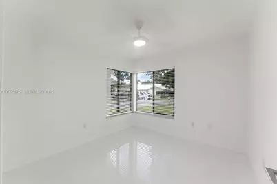 10480 SW 130th Ave, Miami, FL 33186 - Photo 17