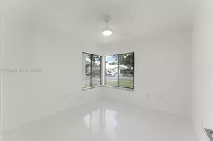 10480 SW 130th Ave, Miami, FL 33186 - Photo 17
