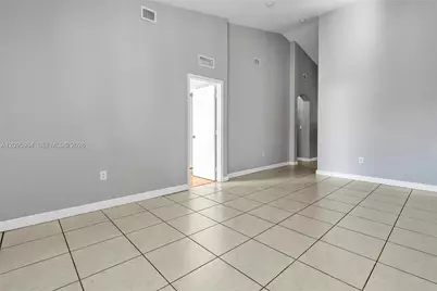 1543 SE 25th St #204, Homestead, FL 33035 - Photo 5