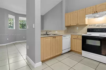 1543 SE 25th St #204, Homestead, FL 33035 - Photo 9