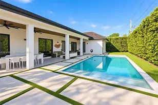21498 Highland Lakes Blvd, Miami, FL 33179 - Photo 27