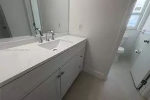245 18th St, Miami Beach, FL 33139 - Photo 21