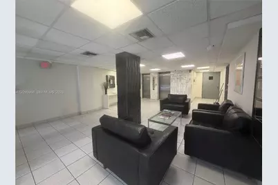 245 18th St #805, Miami Beach, FL 33139 - Photo 37