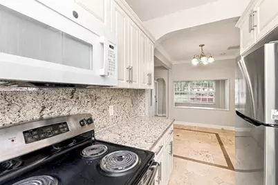 1379 NE 178th St, North Miami Beach, FL 33162 - Photo 7