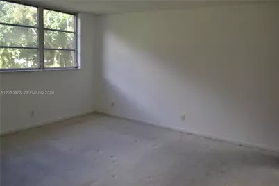 300 S Hollybrook Dr #203, Pembroke Pines, FL 33025 - Photo 13