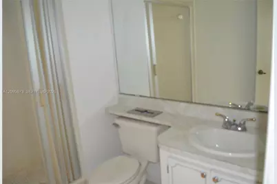 300 S Hollybrook Dr #203, Pembroke Pines, FL 33025 - Photo 15