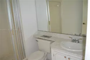 300 S Hollybrook Dr, Pembroke Pines, FL 33025 - Photo 15