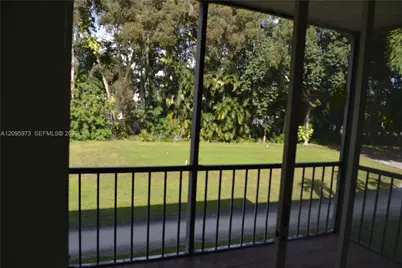 300 S Hollybrook Dr #203, Pembroke Pines, FL 33025 - Photo 11