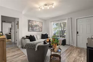 265 NE 116th St, Miami, FL 33161 - Photo 7