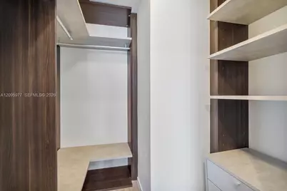 801 S Miami Ave #2402, Miami, FL 33130 - Photo 27