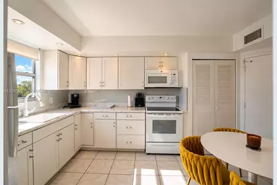 1351 NE Miami Gardens Dr #316E, Miami, FL 33179 - Photo 7