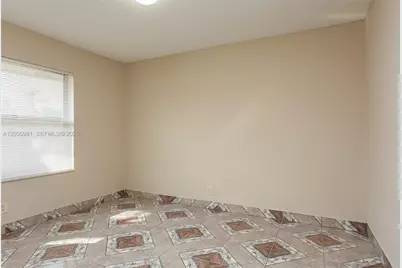 5990 W Ithaca Cir W, Lake Worth, FL 33463 - Photo 9