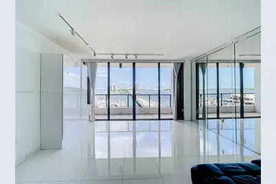 555 NE 15th St #502, Miami, FL 33132 - Photo 11