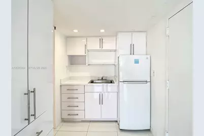 555 NE 15th St #502, Miami, FL 33132 - Photo 5