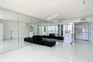555 NE 15th St, Miami, FL 33132 - Photo 15