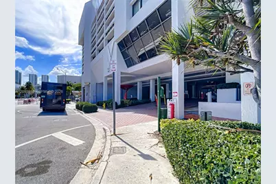 555 NE 15th St #502, Miami, FL 33132 - Photo 3