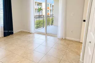 18870 NW 57th Ave, Hialeah, FL 33015 - Photo 15