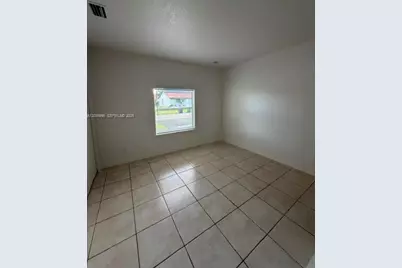 28402 SW 141st Pl, Homestead, FL 33033 - Photo 9